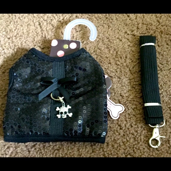 Other - Sequin black skull dog harness leash Small velcro